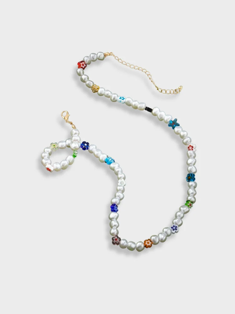 Asymmetrical Pearl & Flower Beach Necklace - Image 5