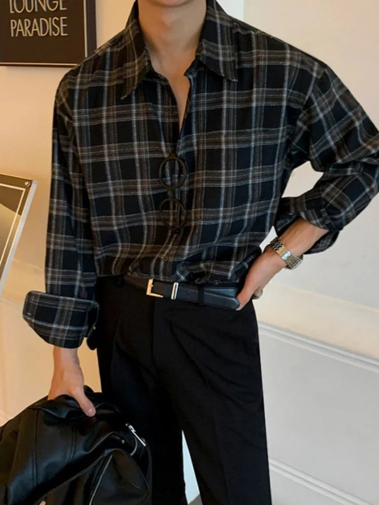 Casual Black Blouse - Image 4