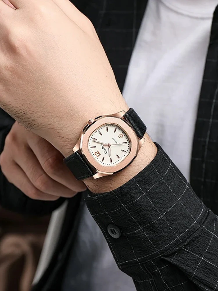 Geduo x Decarba Vintage Watch - Image 4