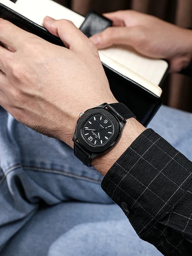 Geduo x Decarba Vintage Watch - Image 5
