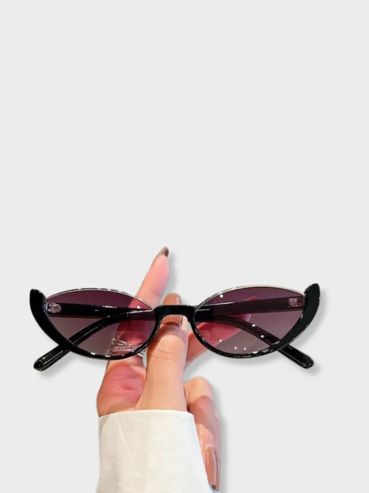 Luxury Quay Sunglasses - Image 3