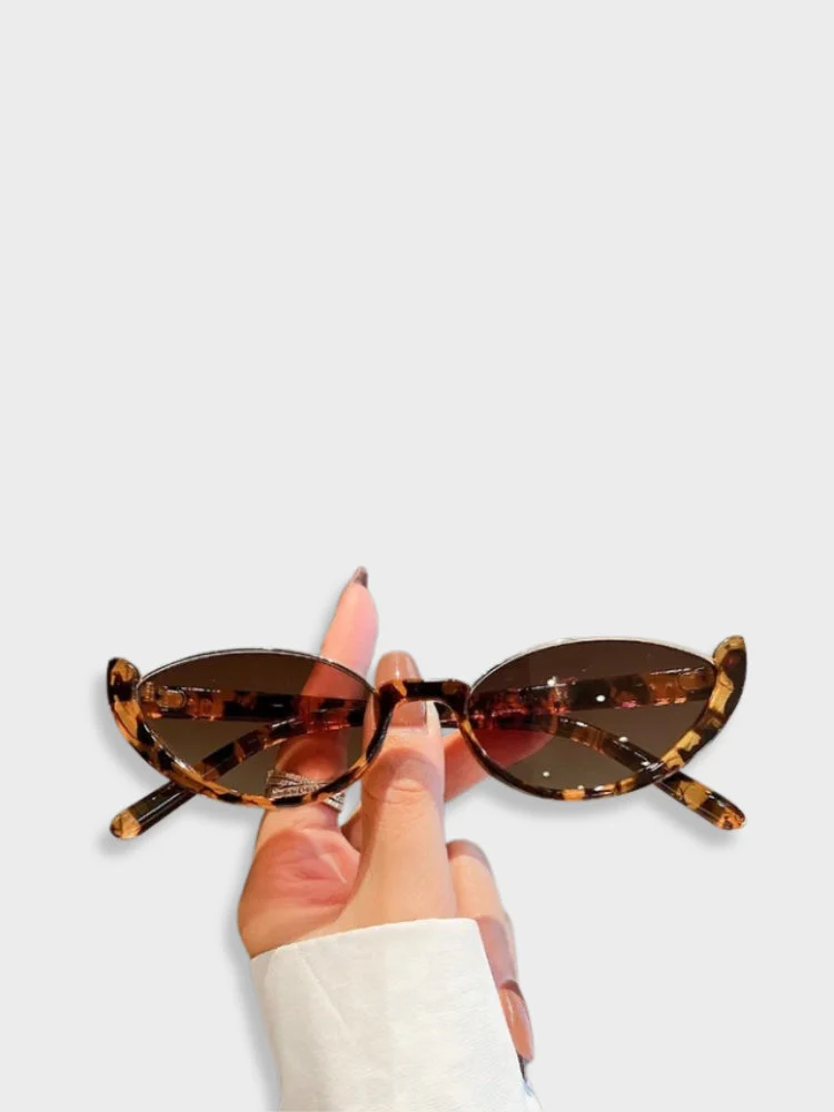 Luxury Quay Sunglasses - Image 5