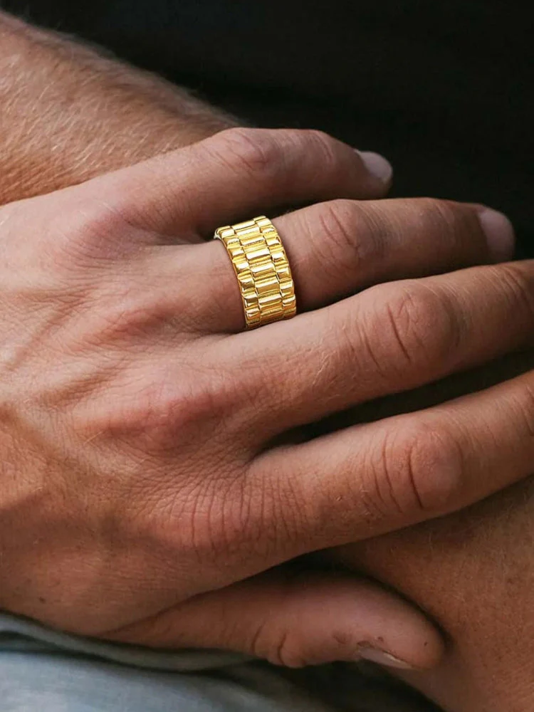 Old Money Raw Gold Ring - Image 4