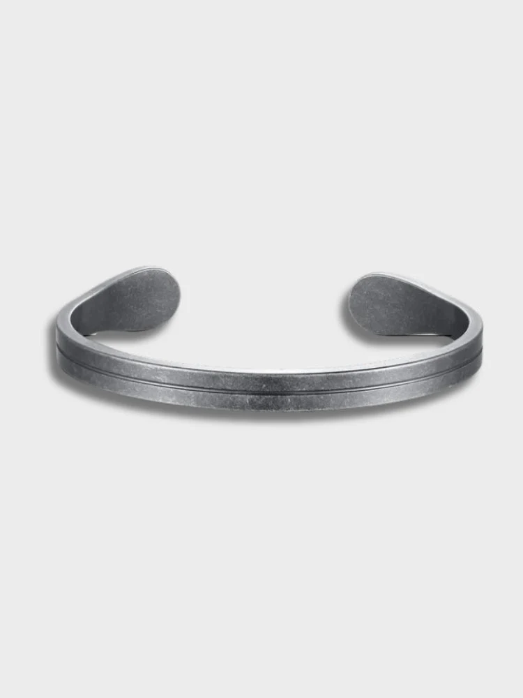 Thin Elegant Bracelet - Image 3