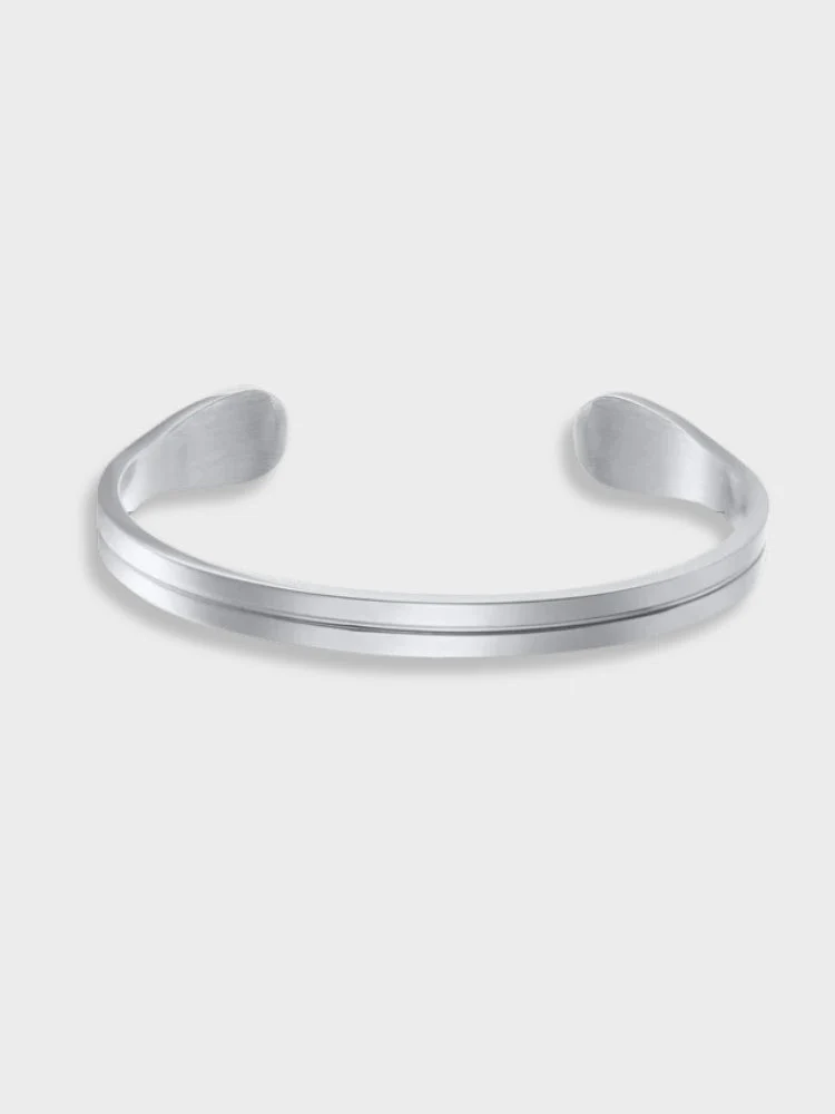 Thin Elegant Bracelet - Image 4