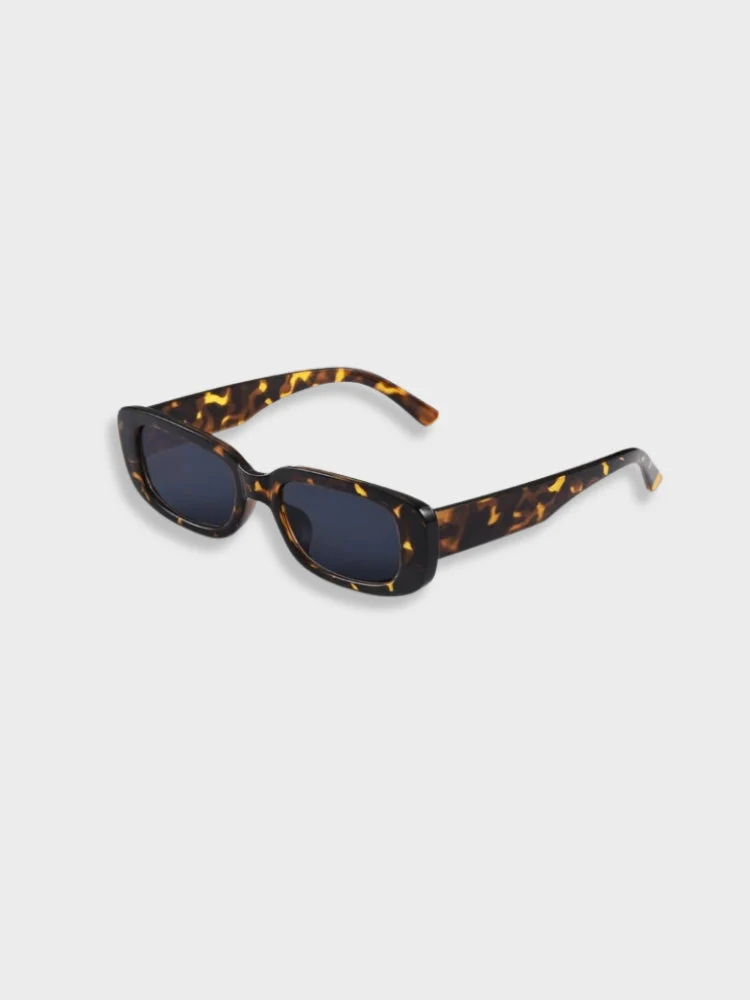 Vintage Old Money Style Sunglasses - Image 14