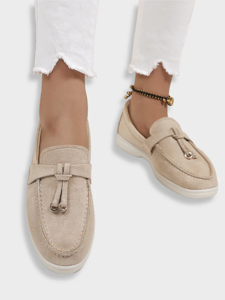 Vintage Women Loafers - Image 2