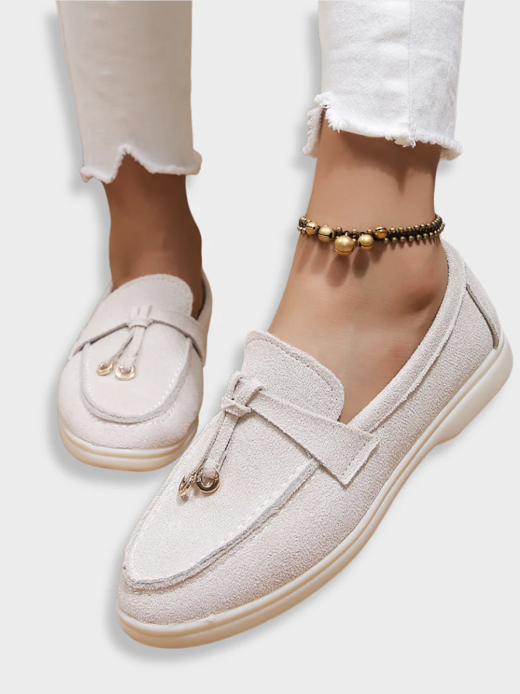 Vintage Women Loafers - Image 4